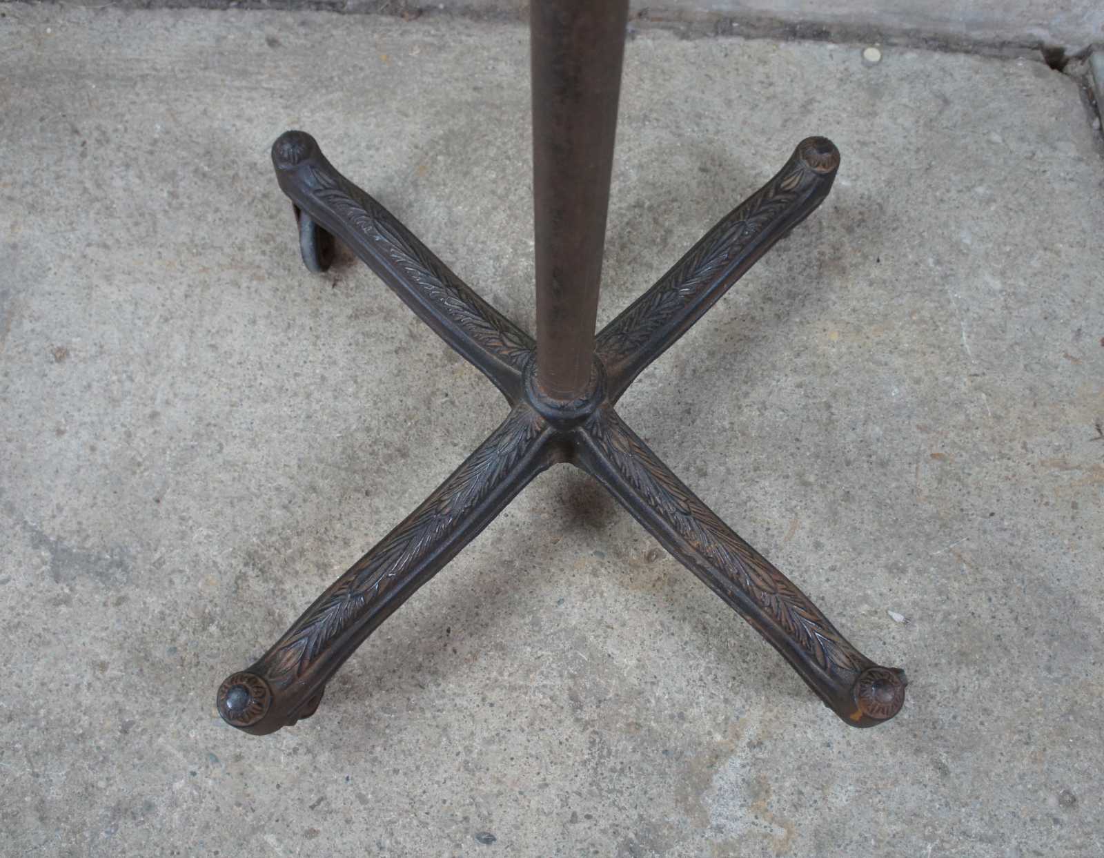 INDUSTRIAL MACHINE AGE CAST IRON REVOLVING COAT RACK W/PICKLED