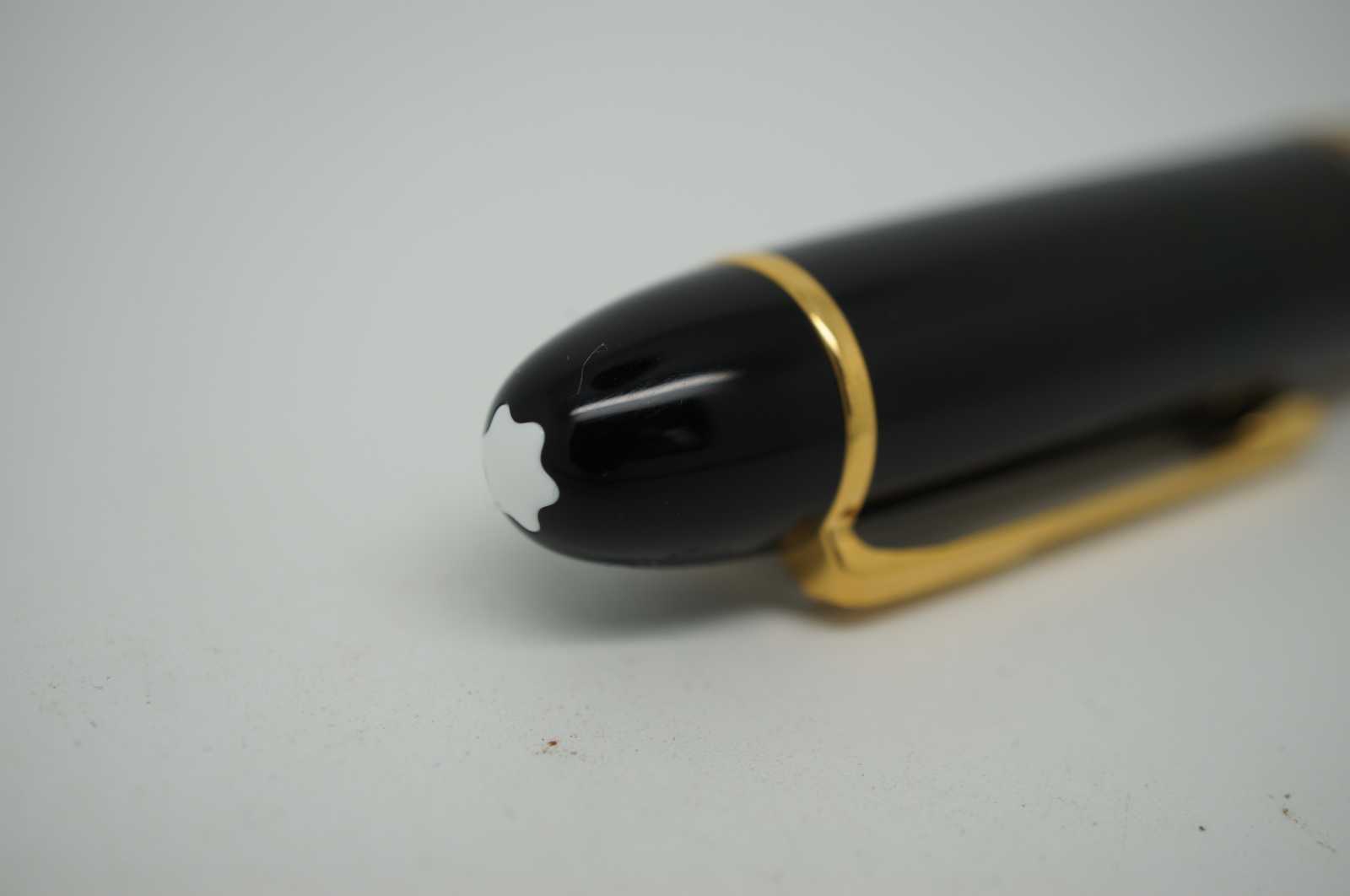 Clone of Montblanc Meisterstuck No 149 Fountain Pen 14C Gold