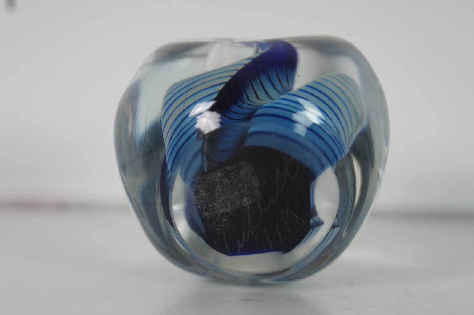 1998 Robert Eickholt Studio Art Glass Paperweight Abstract Blue Stripe 3