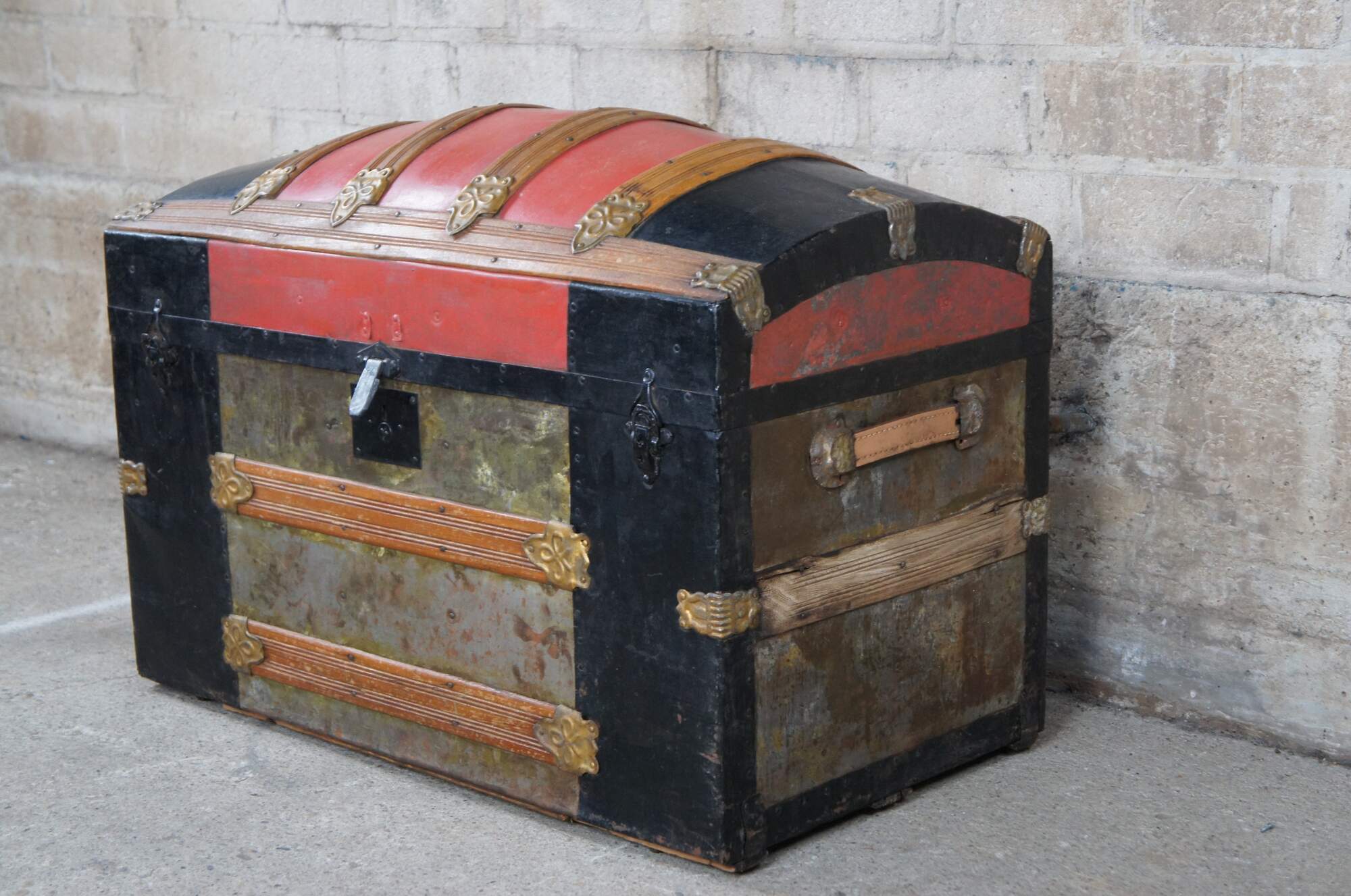 Antique Embossed Metal Oak Banded Dome Top Steamer Trunk Chest with Insert  For Sale at 1stDibs