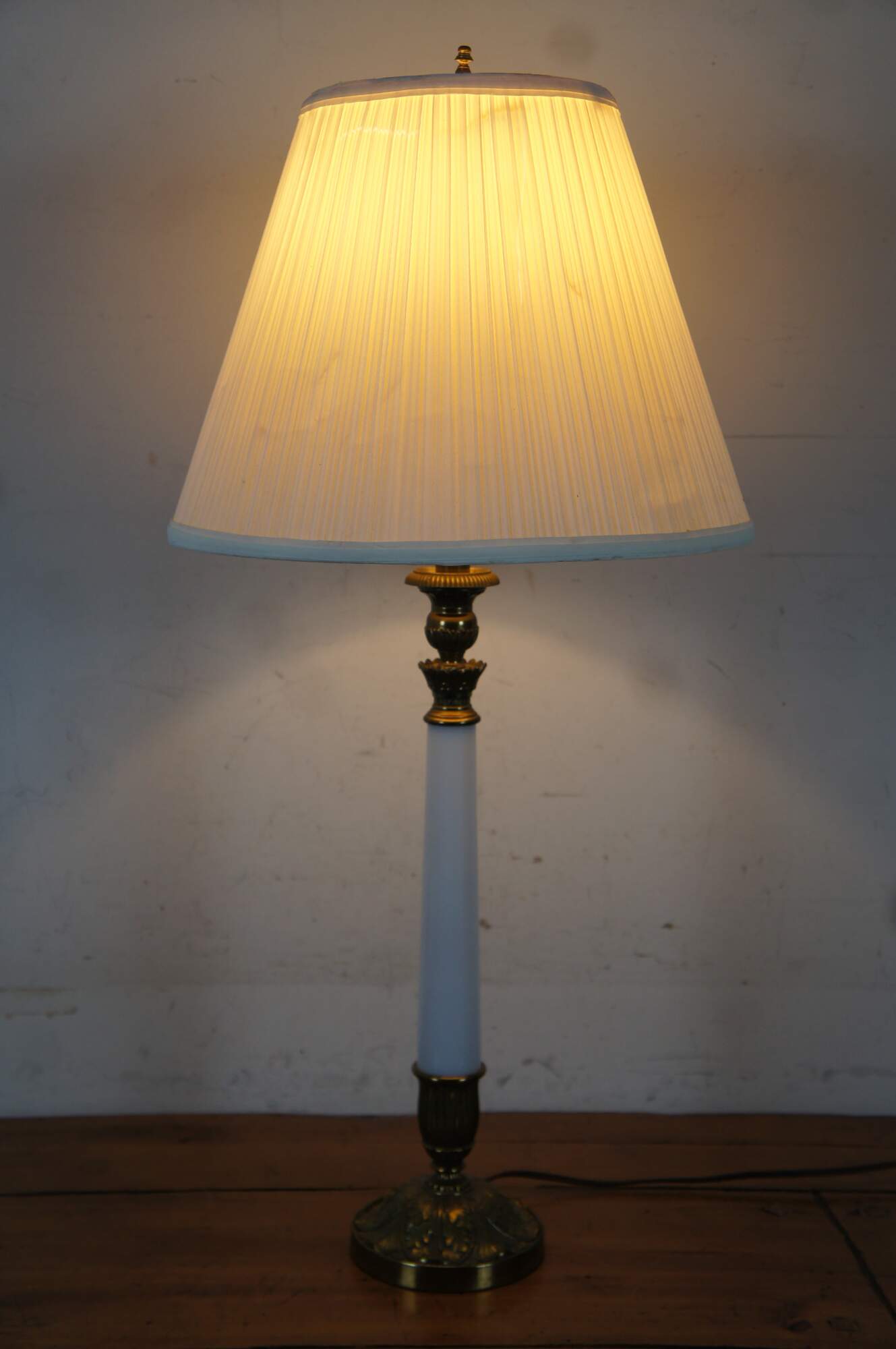 Solid Brass Vintage Stiffel Tall Table Lamp MCM Hollywood Regency