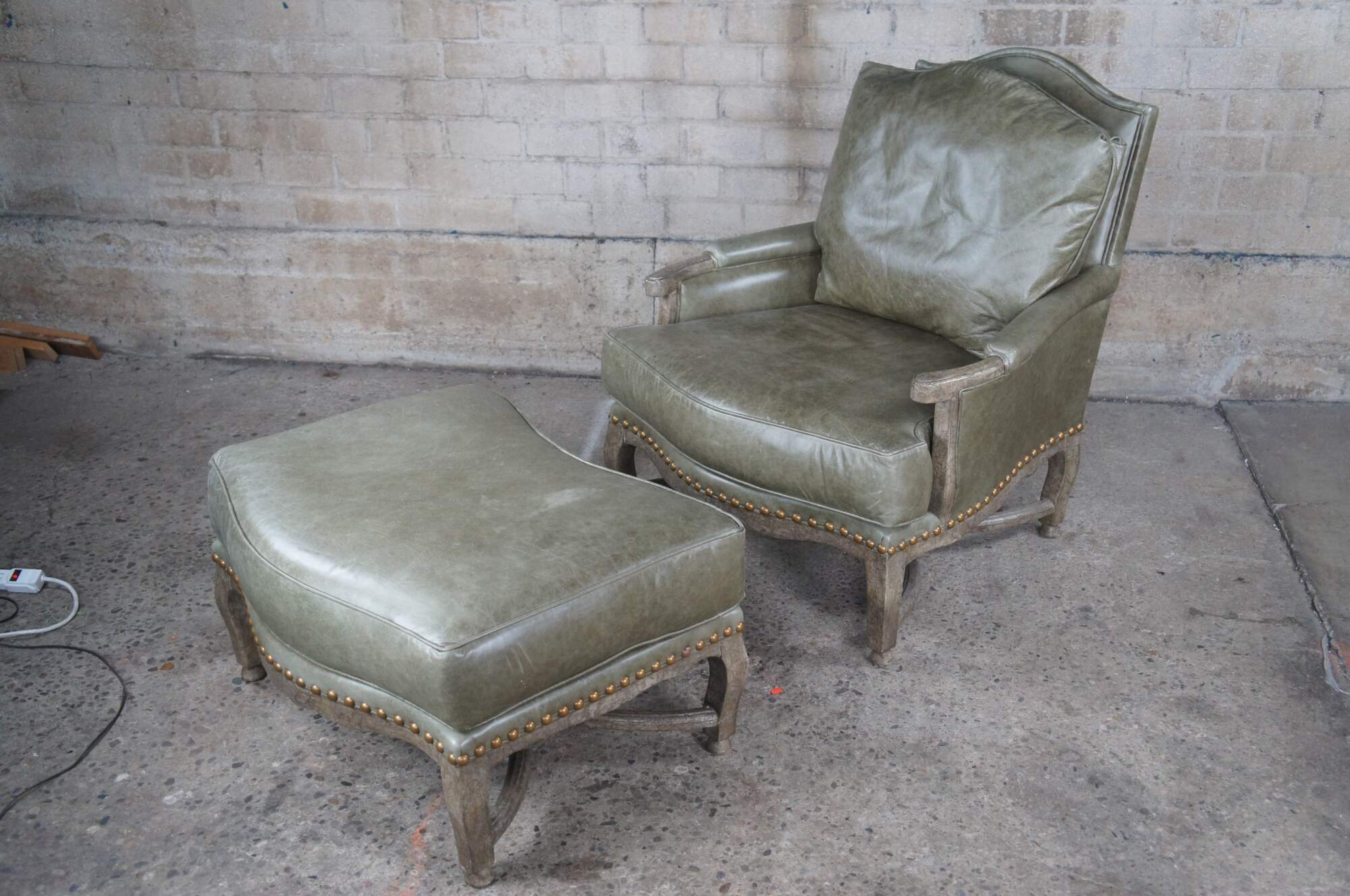 Leather bergere outlet chair