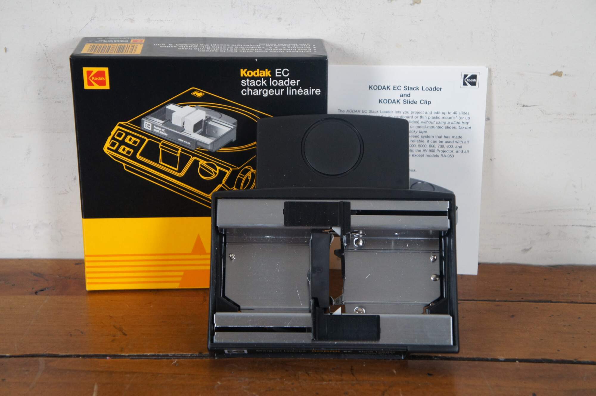 Kodak Carousel 5600 Ektapro Slide Projector 40 Stack Loader