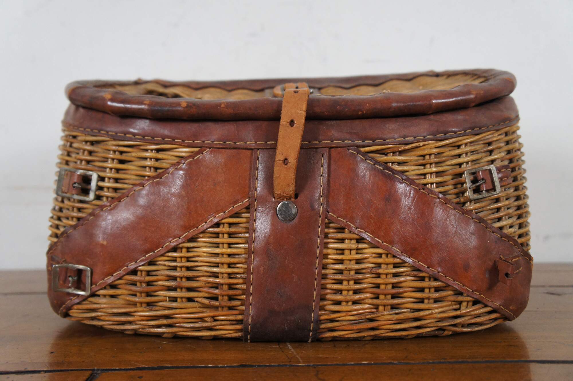 Vintage Split Bamboo & Leather Montana Fly Fishing Creel Basket Adirondack  15